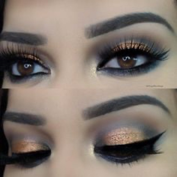 🆑MAGNIFICENT PALETTE HIGHLIGHT YOUR BEAUTIFUL EYES - Picture 8 of 10